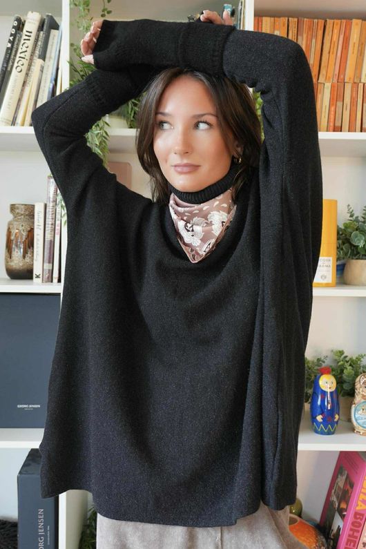 Beyond Terry Oversized Cowl Knit Black /23 =